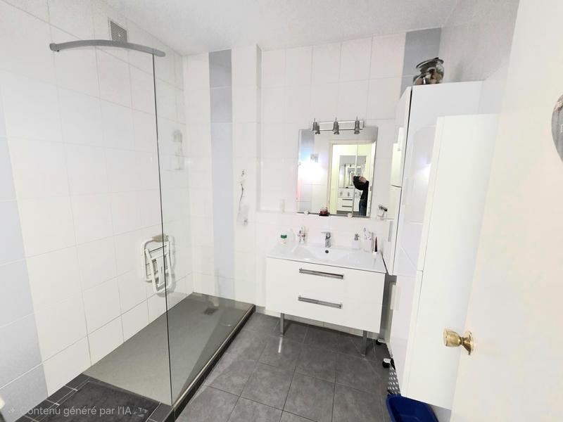 Appartement - 95 m² - 4 pièces