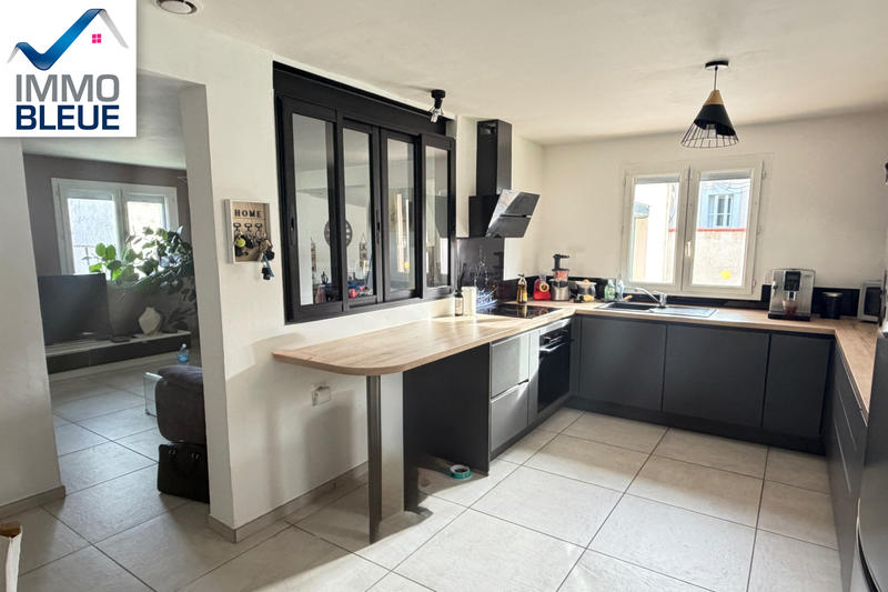 Maison - 97 m² - 4 pièces