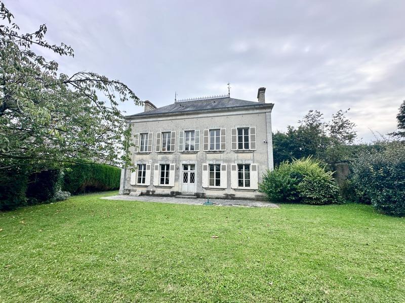 Maison de maîtres - 158 m² - 5 pièces