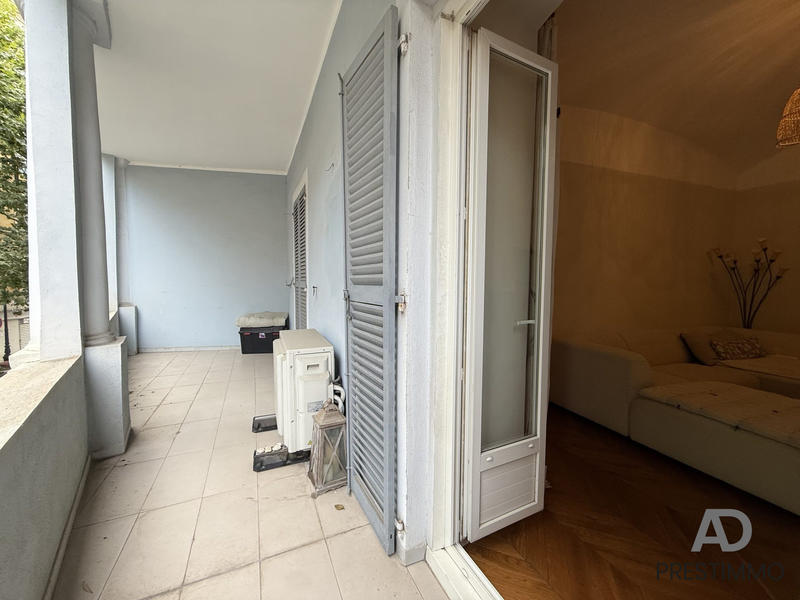 Appartement - 93 m² - 4 pièces