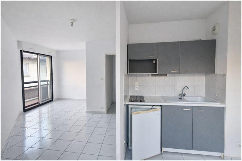 Studio - 25 m² - 1 pièce