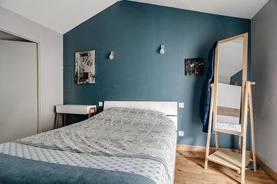 Maison - 315 m² - 12 pièces