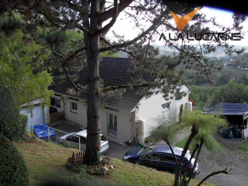 Maison - 94 m² - 4 pièces