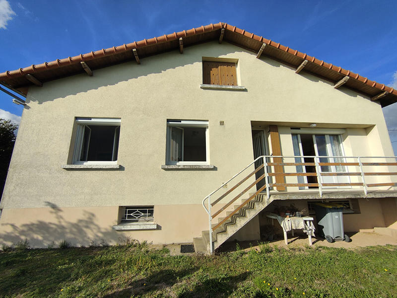 Maison - 80 m² - 4 pièces