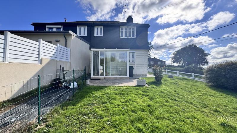 Maison - 69 m² - 5 pièces