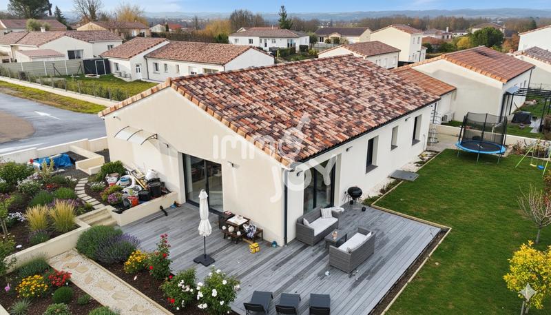 Villa - 118 m² - 6 pièces