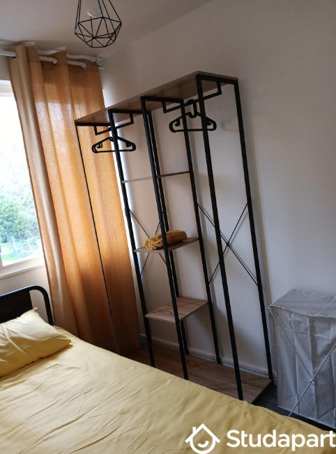 Chambre - 10 m² - 1 pièce