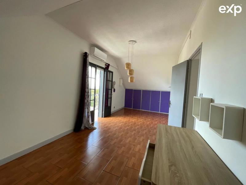 Maison - 310 m² - 8 pièces