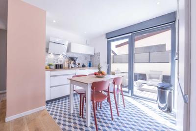 Appartement - 85 m² - 4 pièces