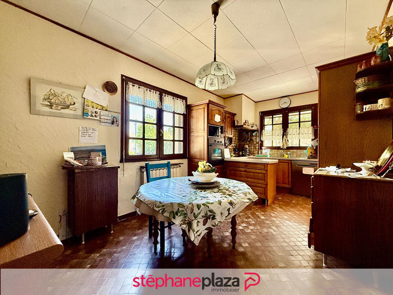 Maison - 156 m² - 8 pièces