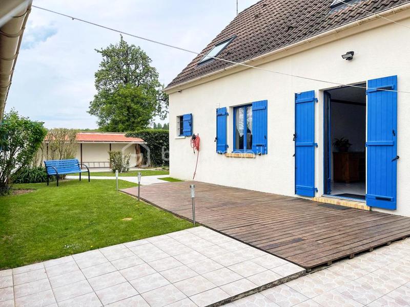 Maison - 98 m² - 5 pièces