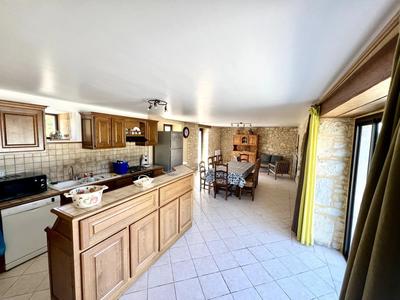 Maison - 188 m² - 5 pièces