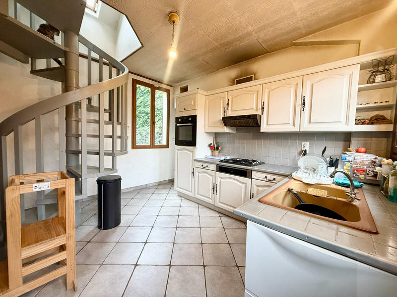 Maison - 89 m² - 4 pièces