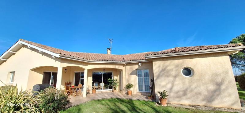Villa - 174 m² - 8 pièces