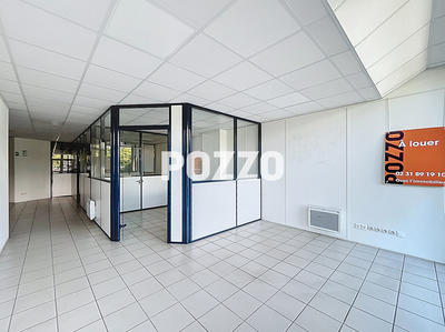 Local commercial - 107 m²