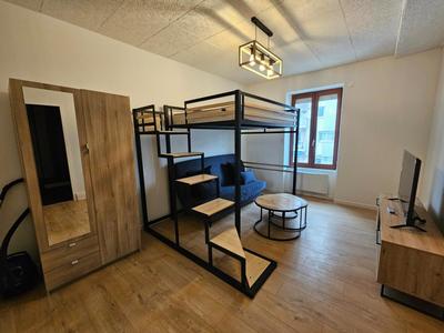 Appartement - 4 m² - 2 pièces