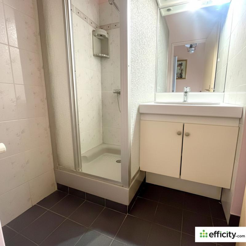 Appartement - 100 m² - 4 pièces