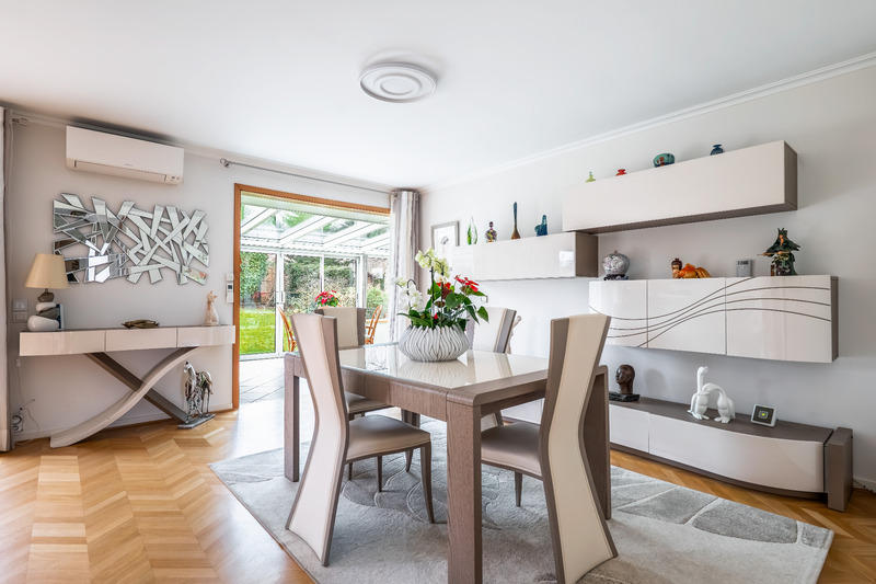 Maison - 162 m² - 7 pièces