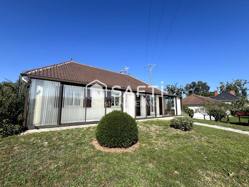 Maison - 90 m² - 6 pièces