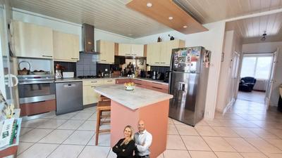 Maison - 120 m² - 5 pièces