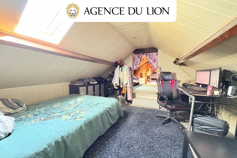 Maison - 102 m² - 4 pièces