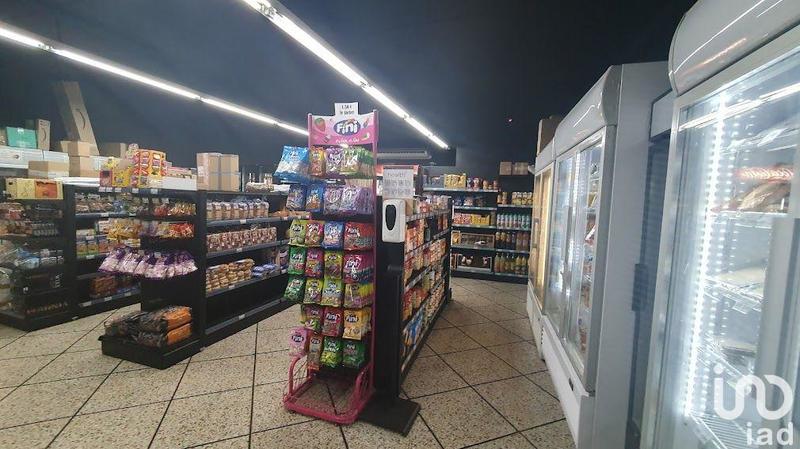 Local commercial - 104 m²