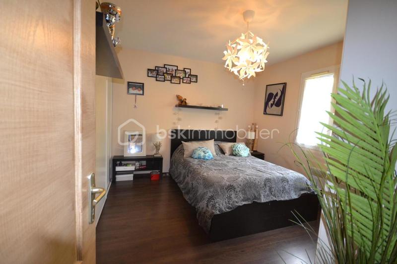 Maison - 111 m² - 5 pièces