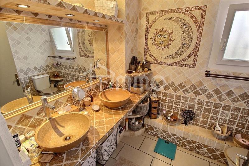 Villa - 82 m² - 4 pièces