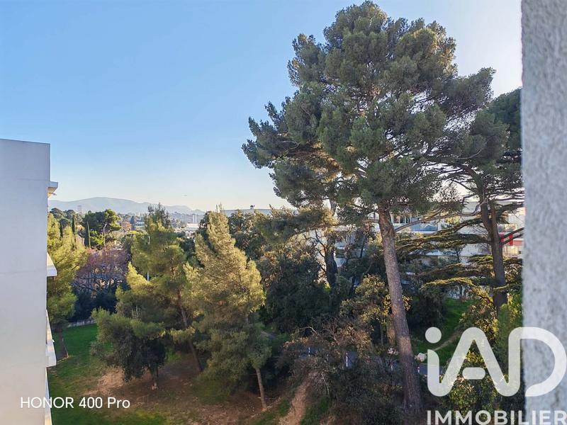 Appartement - 98 m² - 4 pièces