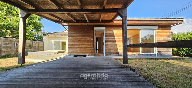 Maison - 175 m² - 7 pièces