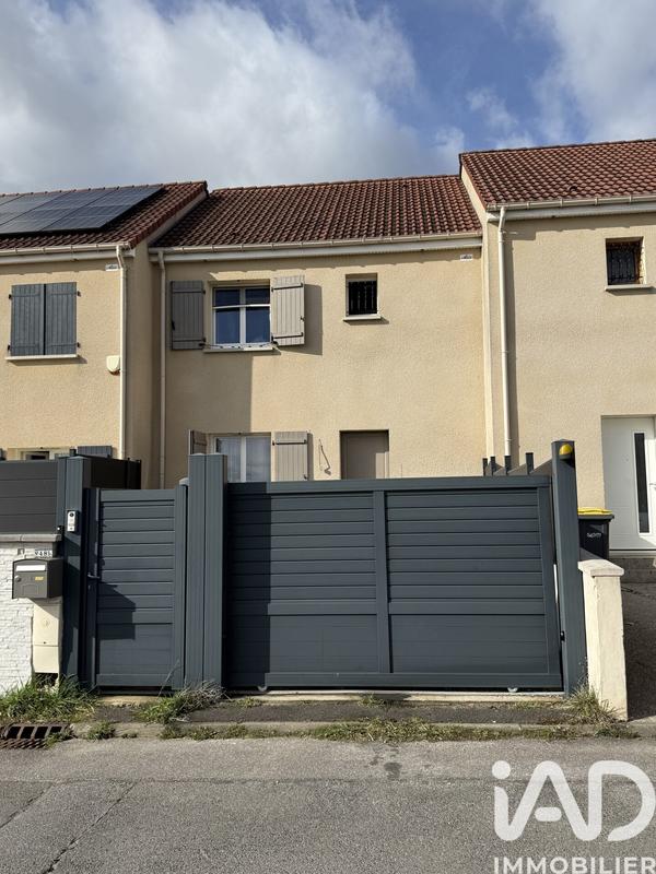 Maison - 80 m² - 5 pièces