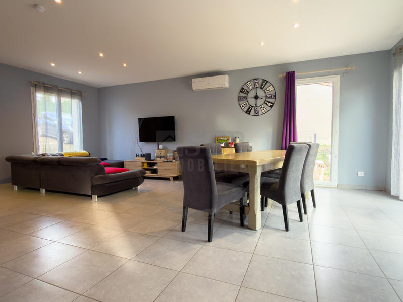 Villa - 92 m² - 4 pièces