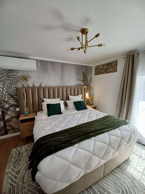 Maison - 170 m² - 5 pièces