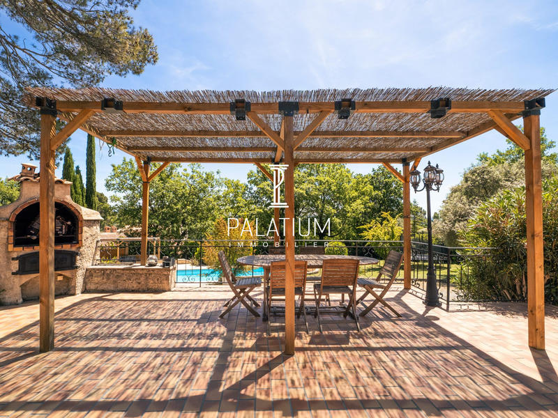 Maison - 120 m² - 4 pièces