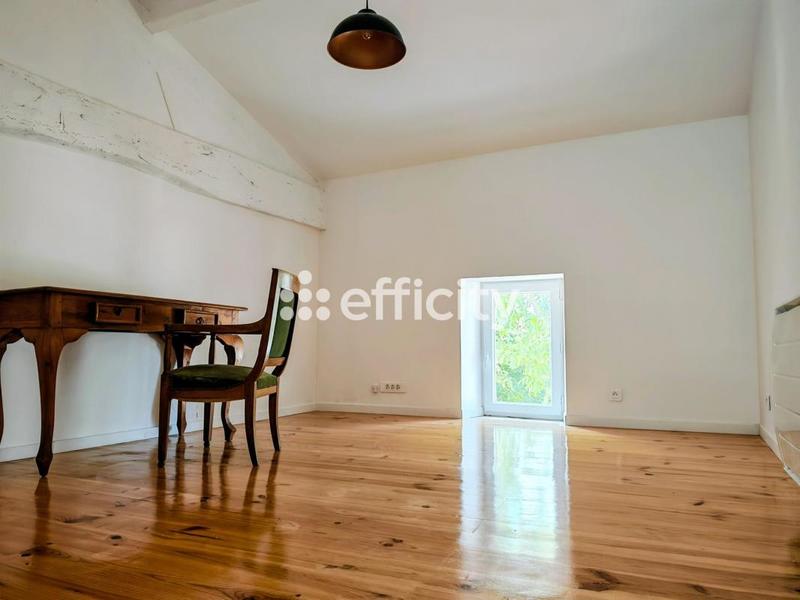 Maison - 175 m² - 6 pièces