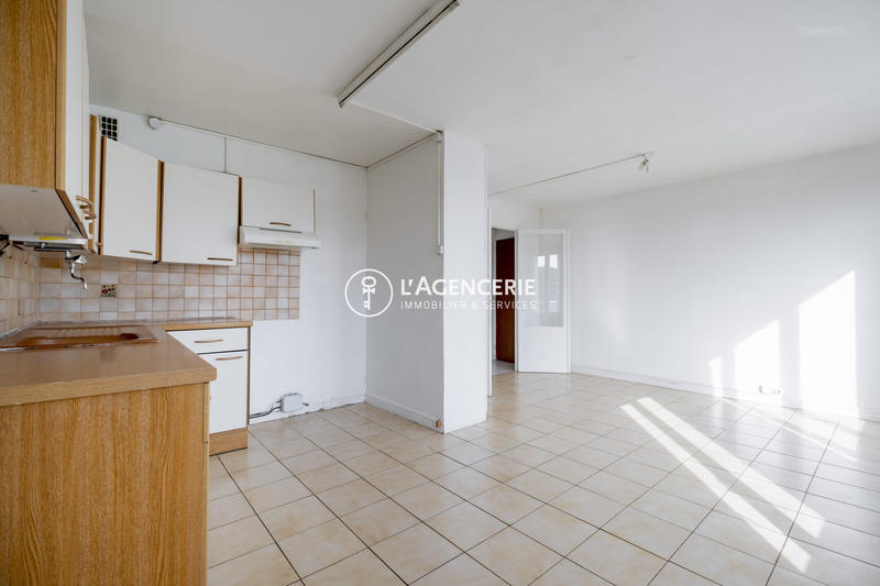 Appartement - 67 m² - 4 pièces