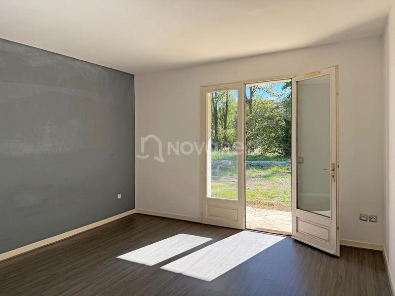 Maison - 180 m² - 5 pièces