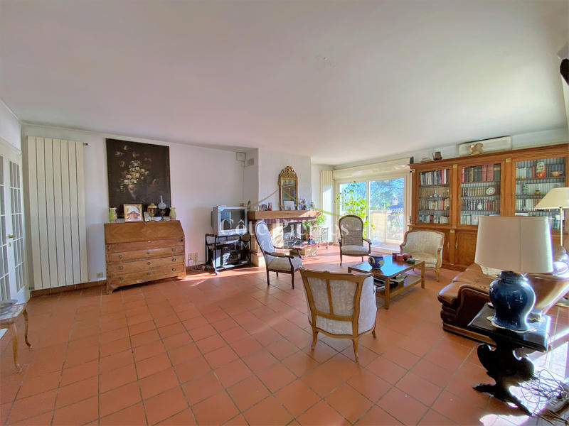 Maison - 193 m² - 7 pièces