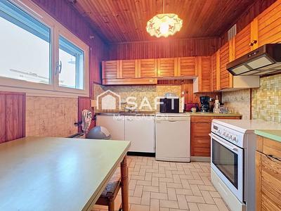 Maison - 87 m² - 4 pièces