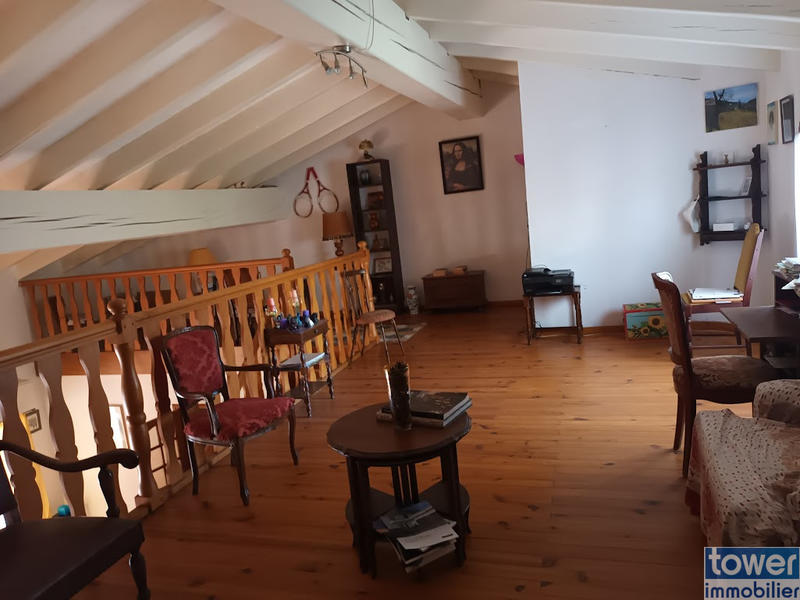 Villa - 215 m² - 7 pièces