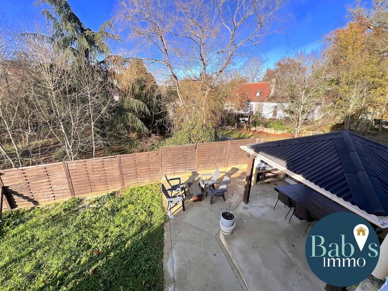 Maison - 135 m² - 6 pièces