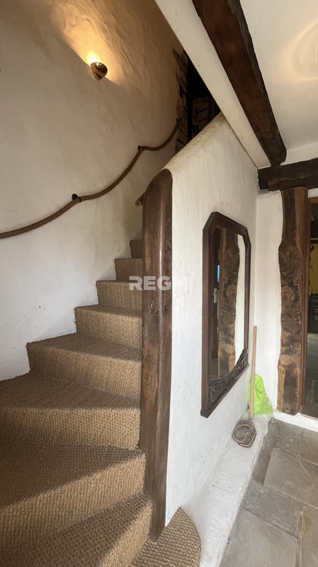 Maison - 200 m² - 7 pièces