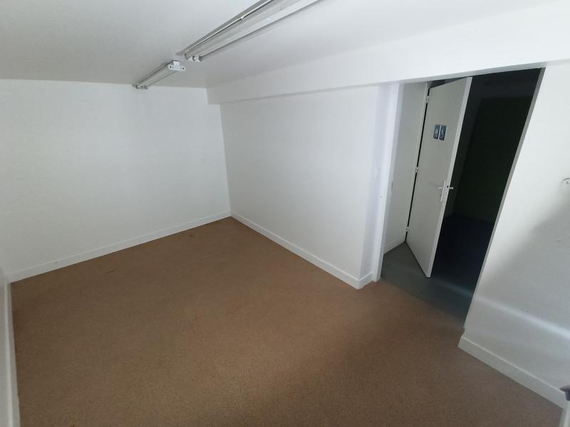 Local commercial - 167 m²