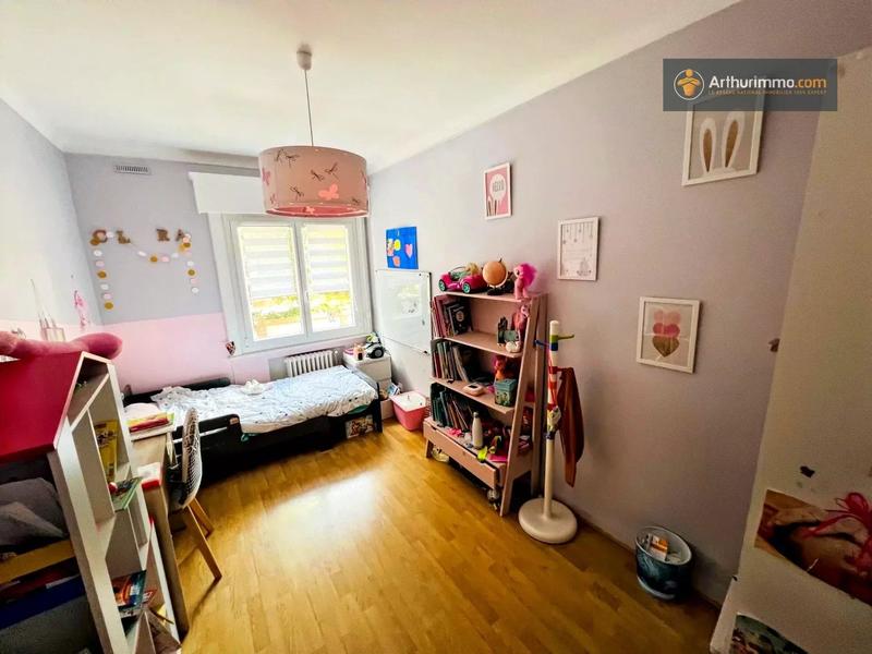 Maison - 191 m² - 7 pièces