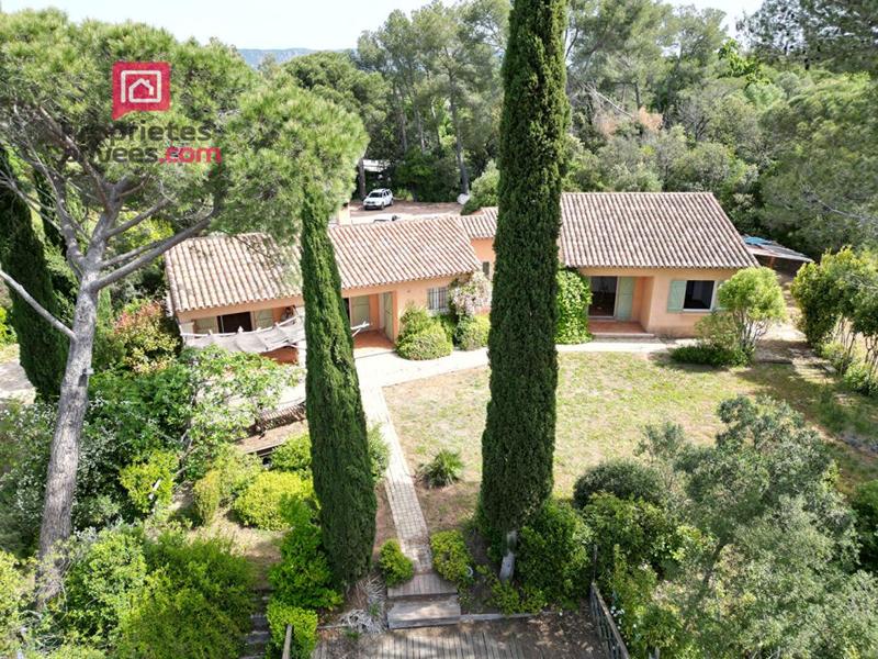 Villa - 140 m² - 5 pièces