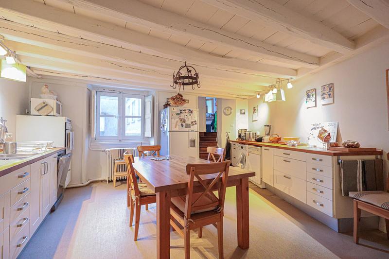 Appartement - 265 m² - 8 pièces