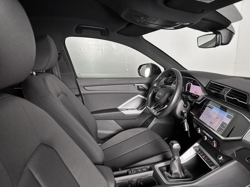 Audi Q3 Sportback 35 Tfsi 150ch Ja18p Virtual Cockpit Carplay Gps Regul Full Led Lane + Side Assist