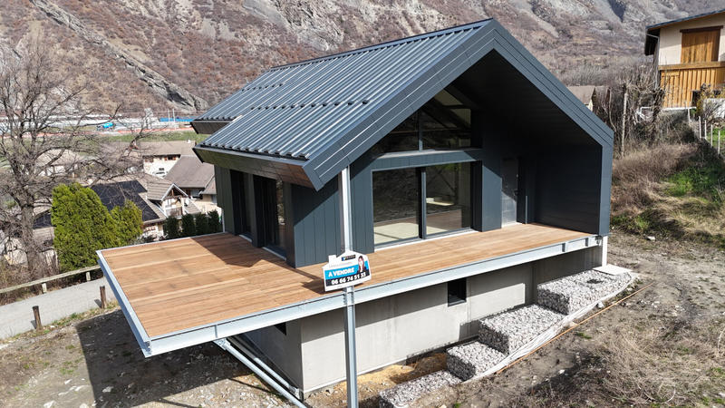 Maison - 160 m² - 6 pièces