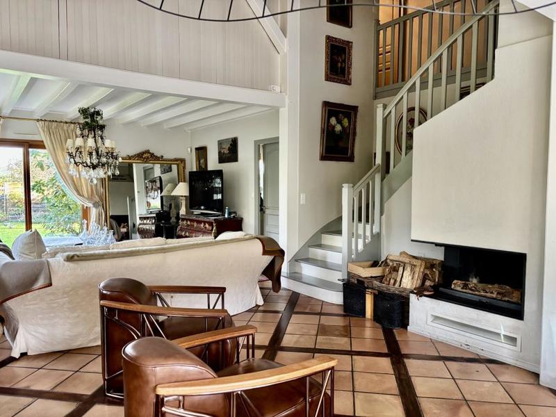 Maison - 142 m² - 5 pièces