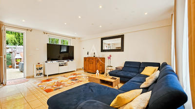 Maison - 142 m² - 6 pièces